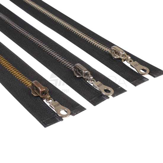 Metal Mont Fermuarı Tip 8 75 cm Siyah Metal Mont Fermuarı Tip 8 75 cm Siyah
