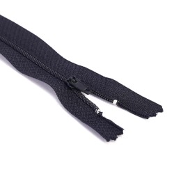 Naylon Fermuar 18 cm (Tip 5-100'lük Paket) Naylon Fermuar 18 cm (Tip 5-100'lük Paket)